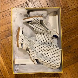 New women’s Jeffrey Campbell Levya white sandal